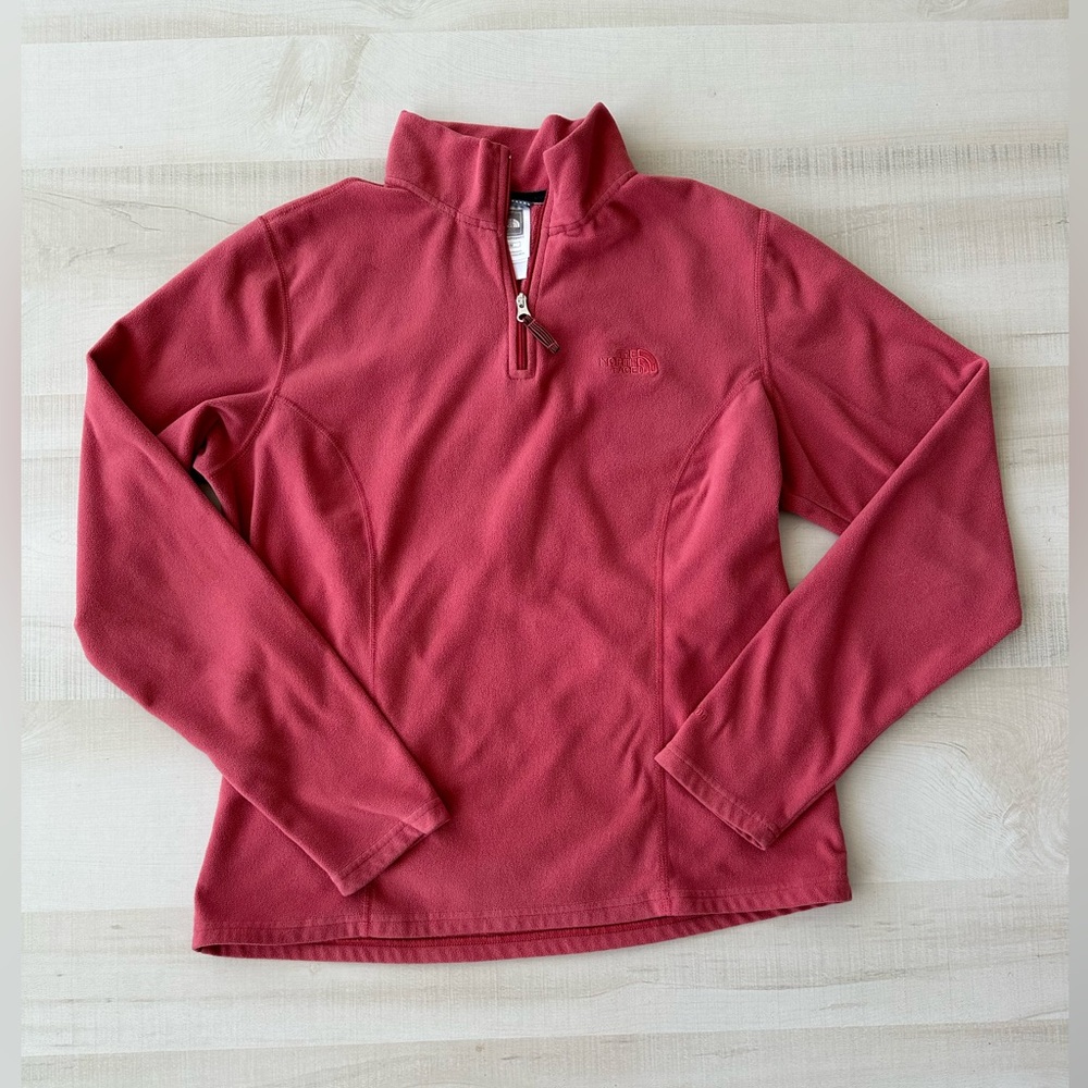 The North Face Light Weight 1/4 zip Pull Over Fleece Women’s M GUC Sustainable